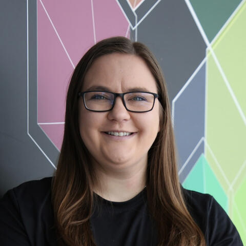 Dr. Sarah Elzinga